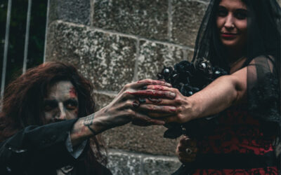 Janet’s Guide to Romantic Horror Tropes That Shouldn’t Work (But Absolutely Do)